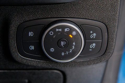 Ford Fiesta ST-2 11