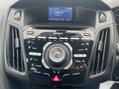 Ford Focus 2.0T EcoBoost ST-2 Euro 5 (s/s) 5dr 29