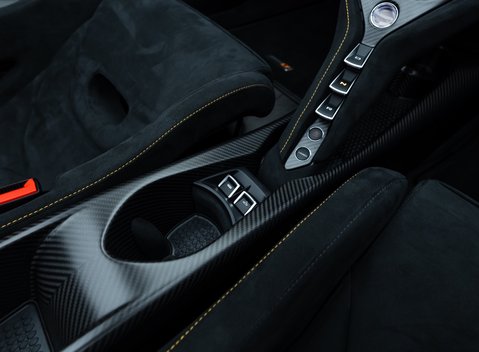 McLaren 765LT Spider 29