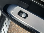 Mercedes-Benz GLC GLC 300 4MATIC AMG LINE MHEV 37