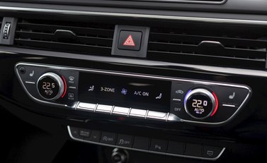 Audi RS4 Avant Sport Edition 20