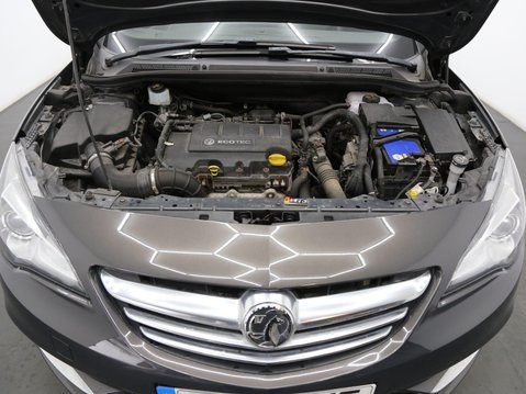 Vauxhall Cascada 1.4i Turbo Elite Euro 6 (s/s) 2dr 33
