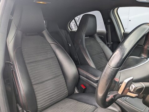 Mercedes-Benz A Class A 200 D AMG LINE PREMIUM 12