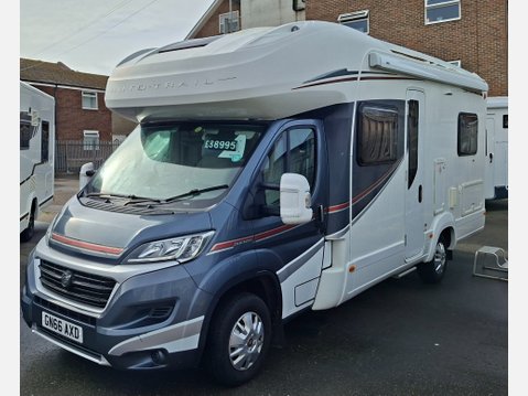 Auto-Trail Imala 715 1