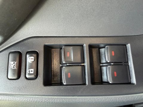 Toyota Verso 1.6 V-Matic Icon Euro 6 5dr (7 Seat) 21