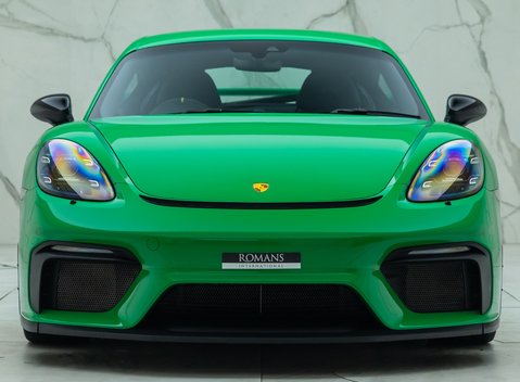 Porsche Cayman GT4 (718) 7