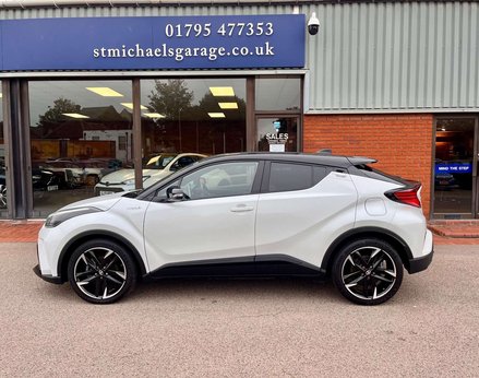 Toyota C-HR 1.8 C-HR GR Sport HEV CVT 5dr 11