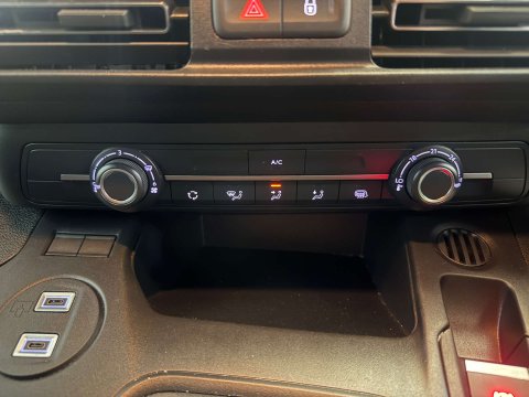 Vauxhall Combo 1.5 Combo 2300 Pro Turbo D 5dr 19