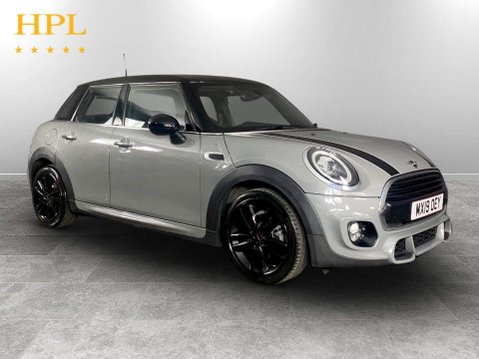 Mini Hatch 1.5 Cooper Sport Hatchback 5dr Petrol Manual Euro 6 (s/s) (136 ps) Air Con 1