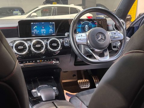 Mercedes-Benz A Class 1.3 A 200 AMG Line Auto 5dr 9