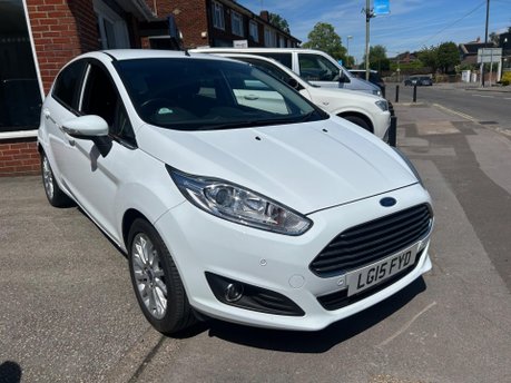 Ford Fiesta TITANIUM X 8