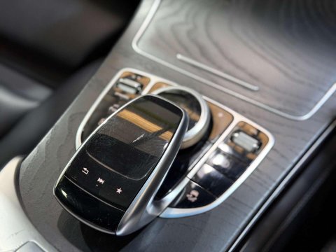 Mercedes-Benz GLC 2.1 GLC220d AMG Line (Premium) SUV 5dr Diesel G-Tronic 4MATIC Euro 6 (s/s) 46