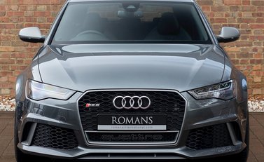 Audi RS6 Avant Performance 4