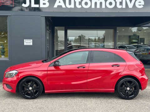 Mercedes-Benz A Class 1.8 A200 BlueEfficiency Sport CDi 5dr 4