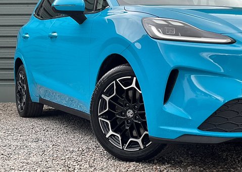 MG MG4 EV URBAN 53.9kWh PREMIUM LONG RANGE 2