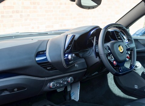 Ferrari 488 Spider 17