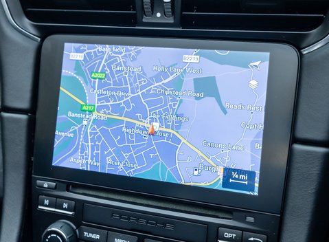 Porsche 911 Carrera GTS CABRIOLET (991.2) 23