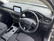 Ford Focus 1.0 Focus Titanium Auto 5dr 16