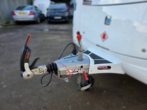 Coachman Pastiche 545 11