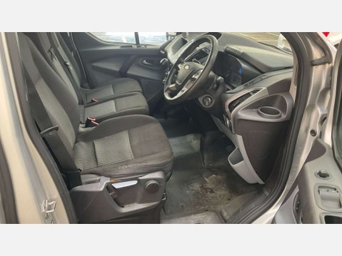 Ford Transit Custom 2.0 TDCi 270 Trend Panel Van 5dr Diesel Manual L1 H1 (157 g/km, 104 bhp) 10