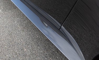 Aston Martin V8 Vantage 29