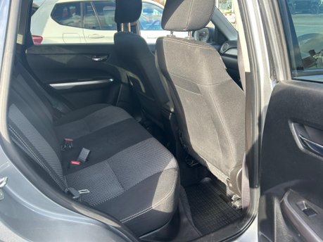 Suzuki Vitara SZ-T BOOSTERJET 11