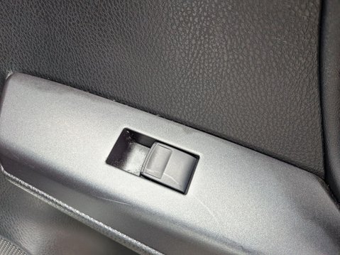 Toyota Rav4 2.0 V-Matic Excel CVT 4WD Euro 6 (s/s) 5dr 31