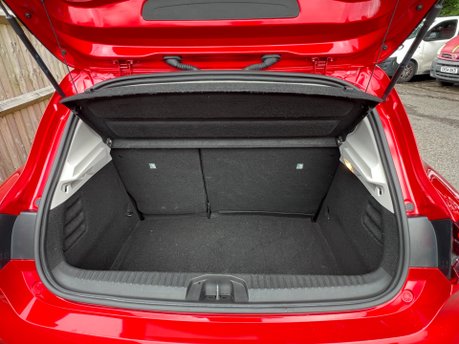 Renault Clio 1.0 ICONIC TCE 5 Dr 20