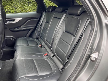 Jaguar F-Pace 2.0 D180 R-Sport Auto AWD Euro 6 (s/s) 5dr 38