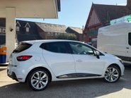 Renault Clio ICONIC TCE 2