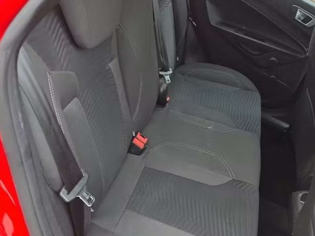 Ford Fiesta 1.0T EcoBoost Zetec Hatchback 5dr Petrol Powershift Euro 6 (100 ps) 24