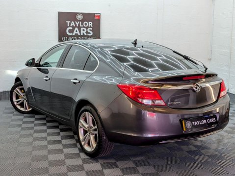 Vauxhall Insignia 1.8 16V SE Nav Euro 5 5dr 7
