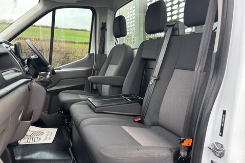 Ford Transit 350 Drw L2 130 ps Single Cab Dropside Truck - Tail Lift - Tow Axle 3