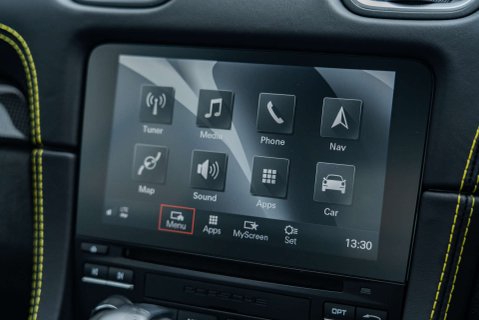 Porsche 718 GT4 PDK 17