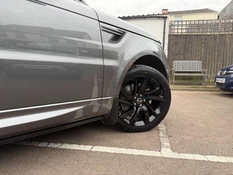 Land Rover Range Rover Sport 3.0 SD V6 HSE Dynamic Auto 4WD Euro 6 (s/s) 5dr 32