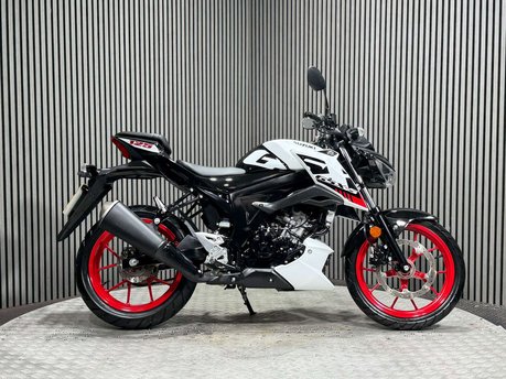 Suzuki GSX-S GSX 125 S 2024 ONLY 1K STUNNING 15BHP LEARNER 125CC SPORT