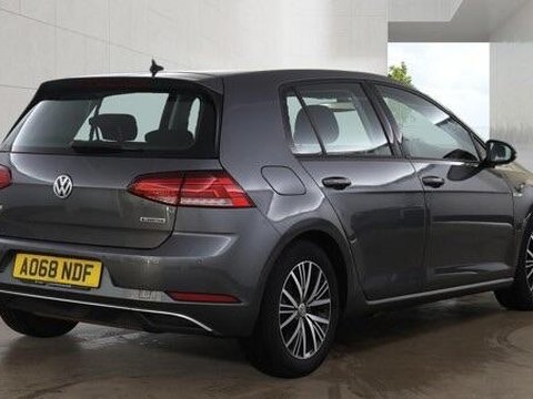 Volkswagen Golf 1.5 TSI EVO SE Nav Euro 6 (s/s) 5dr 9