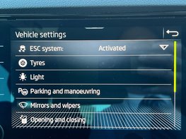 Skoda Karoq 1.5 Karoq SE Drive TSi 5dr 44