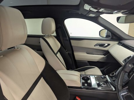 Land Rover Range Rover Velar 3.0 Range Rover Velar R-Dynamic HSE D300 Auto 4WD 5dr 29