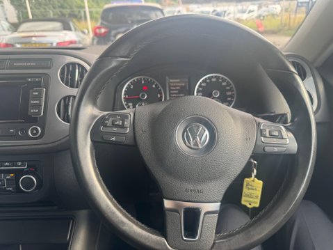 Volkswagen Tiguan 2.0 TDI BlueMotion Tech Match 4WD Euro 5 (s/s) 5dr 18