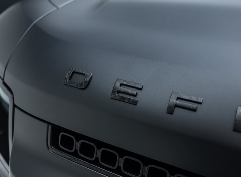 Land Rover Defender OCTA EDITION ONE 43