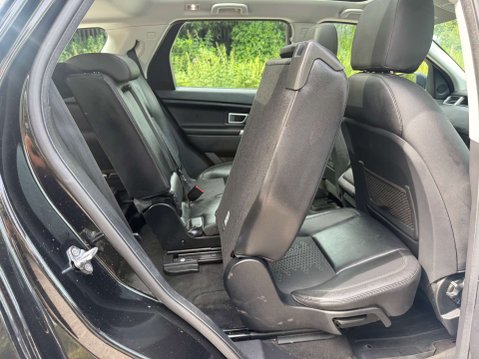 Land Rover Discovery Sport 2.0 Discovery Sport SE Tech TD4 4WD 5dr 26