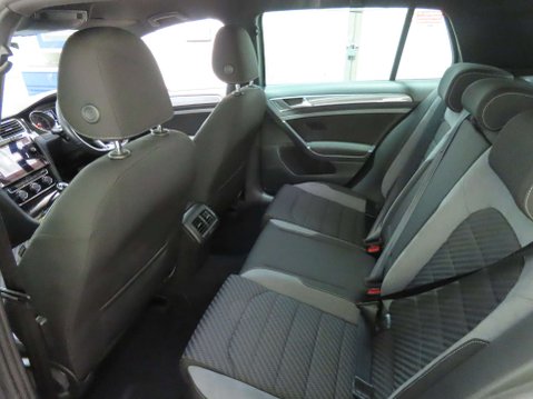 Volkswagen Golf 1.5 Golf R-Line TSi Evo 5dr 7
