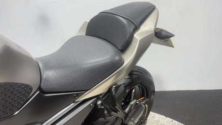 Kawasaki Z650 2017 29K NEW MOT SERVICED A2 BIKE 650CC NAKED TWIN SPORTS EXHAUST 12