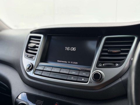 Hyundai TUCSON 2.0 Tucson SE Nav Blue Drive 2WD CRDi 5dr 21