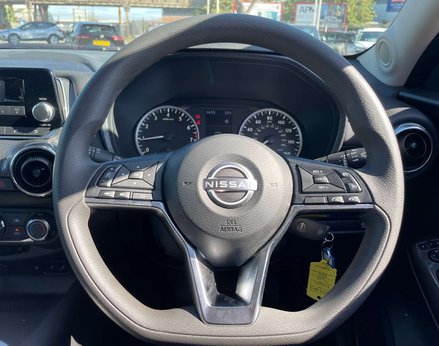 Nissan Juke 1.0 Juke Visia DiG-T 5dr 19