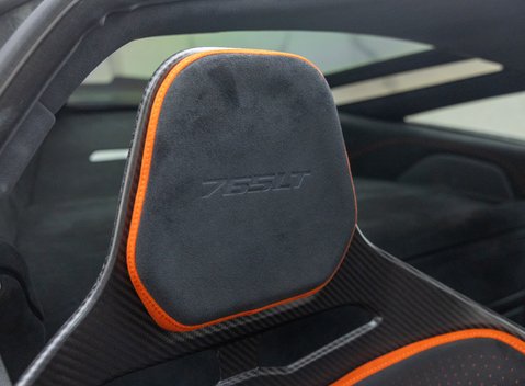 McLaren 765LT 15