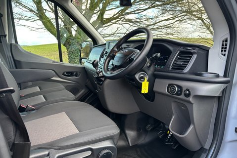 Ford Transit 500 Leader L4H3 170ps Panel Van - Air Con / Heated Seats 17