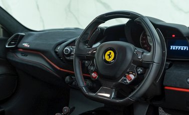 Ferrari 488 Pista 9