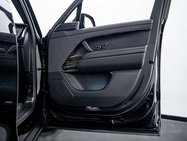 Land Rover Range Rover Sport 3.0 P400 MHEV Dynamic SE SUV 5dr Petrol Auto 4WD Euro 6 17